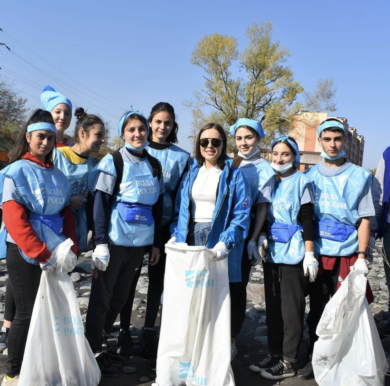 Волонтеры убрали мусор на берегах рек Осетии