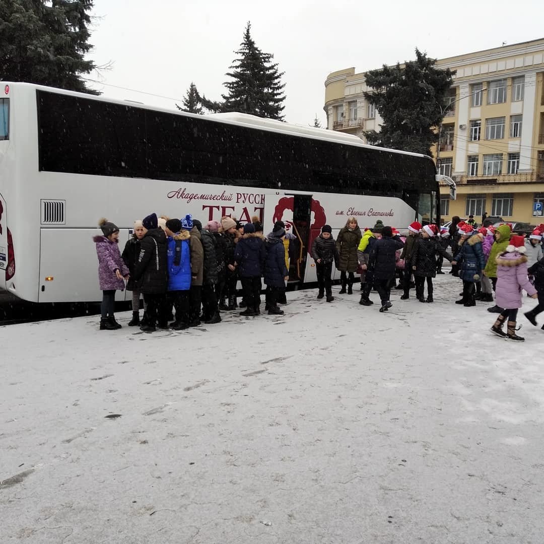 Новый автобус Русского театра
