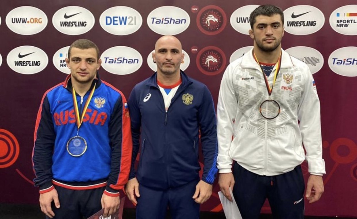 Арслан Багаев победил на первенстве Европы по вольной борьбе, Арсамаг Зассеев завоевал «бронзу»