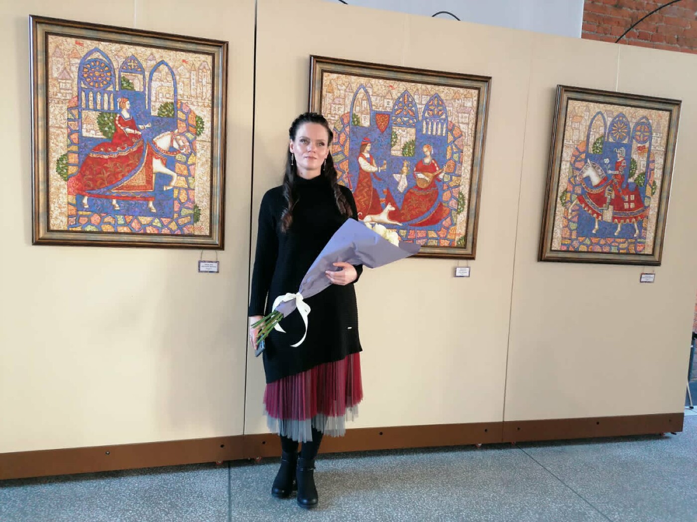 Во Владикавказе открылась персональная выставка Ульяны Гончаровой