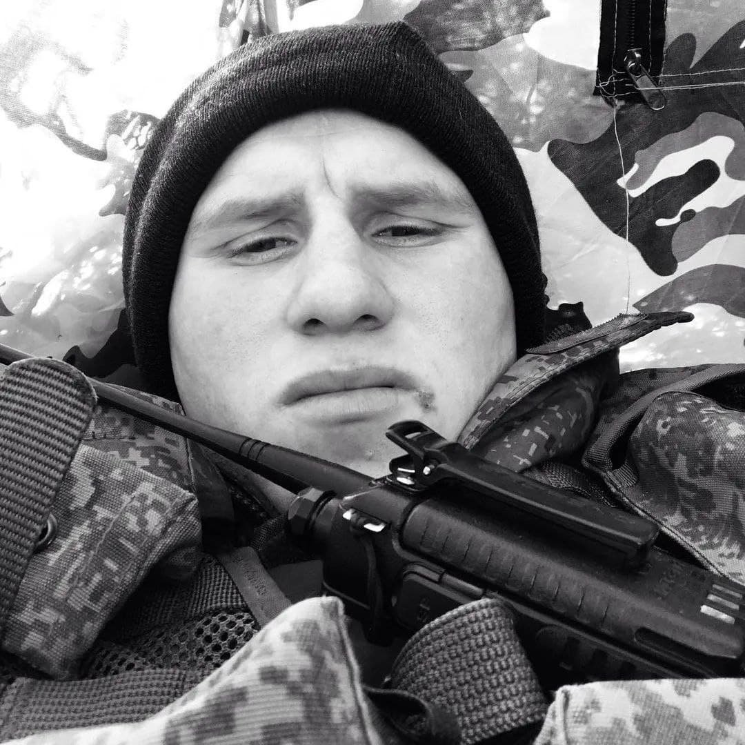 При исполнении воинского долга геройски погиб житель Северной Осетии Дядюшко Виталий Васильевич