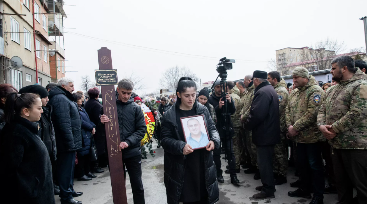 В Цхинвале простились с Андреем Бакаевым, погибшим на Украине