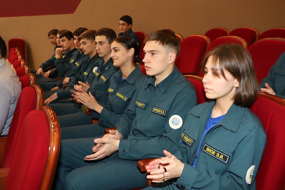 Во Владикавказе подвели итоги конкурса песен военных лет