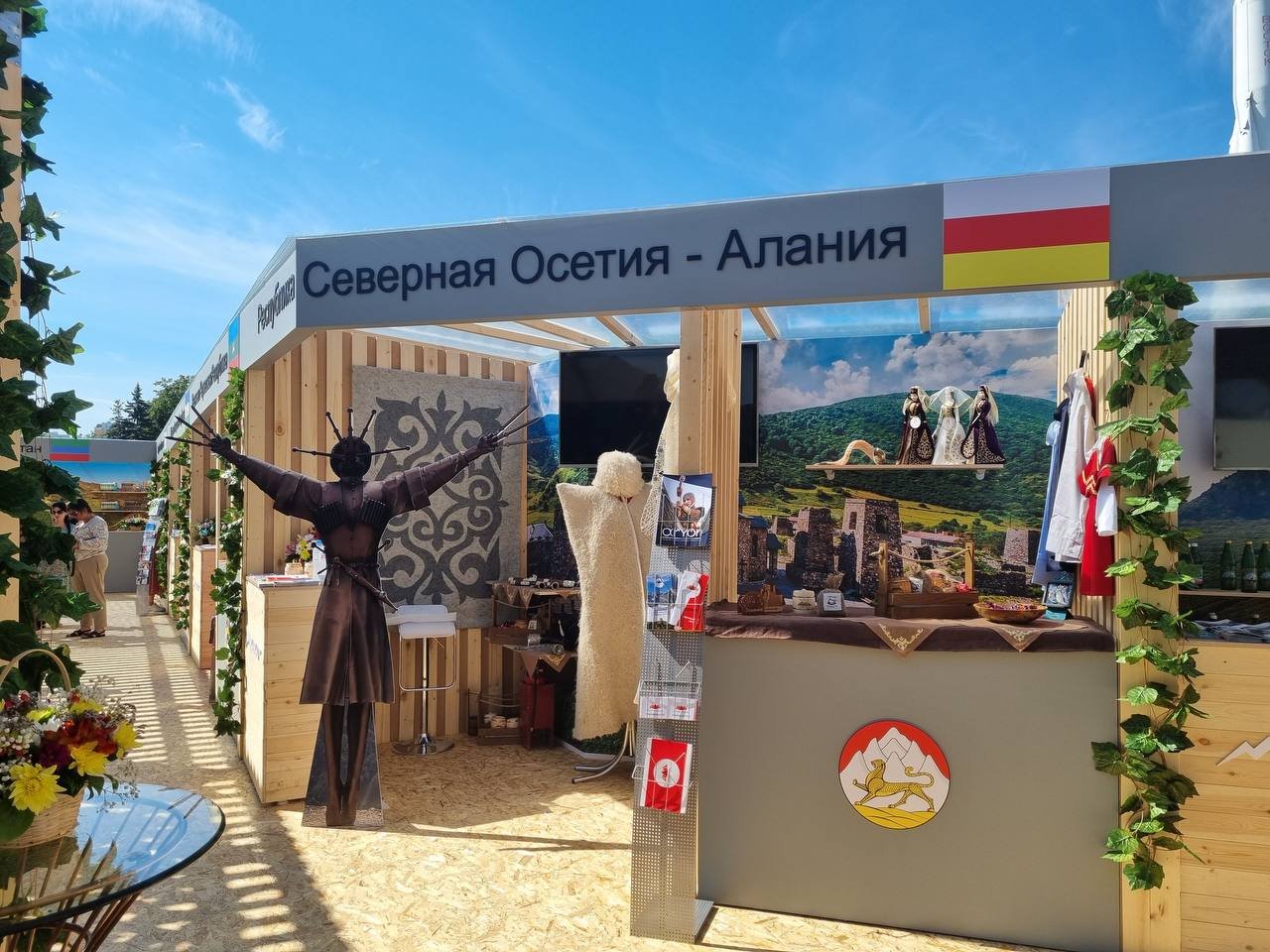 Северная Осетия приняла участие в туристическом форуме «Путешествуй!» на ВДНХ в Москве