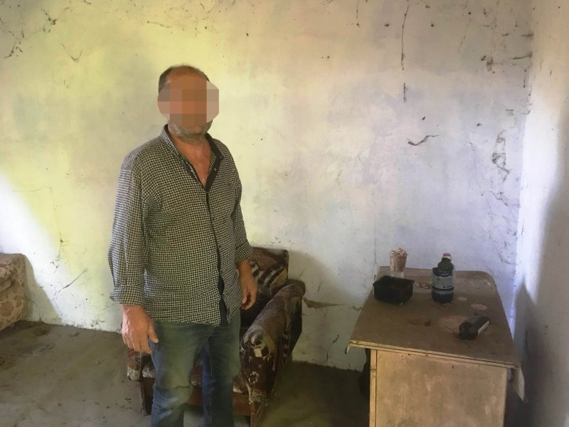 Полицейские Северной Осетии ликвидировали наркопритон на одном из дачных участков Моздокского района