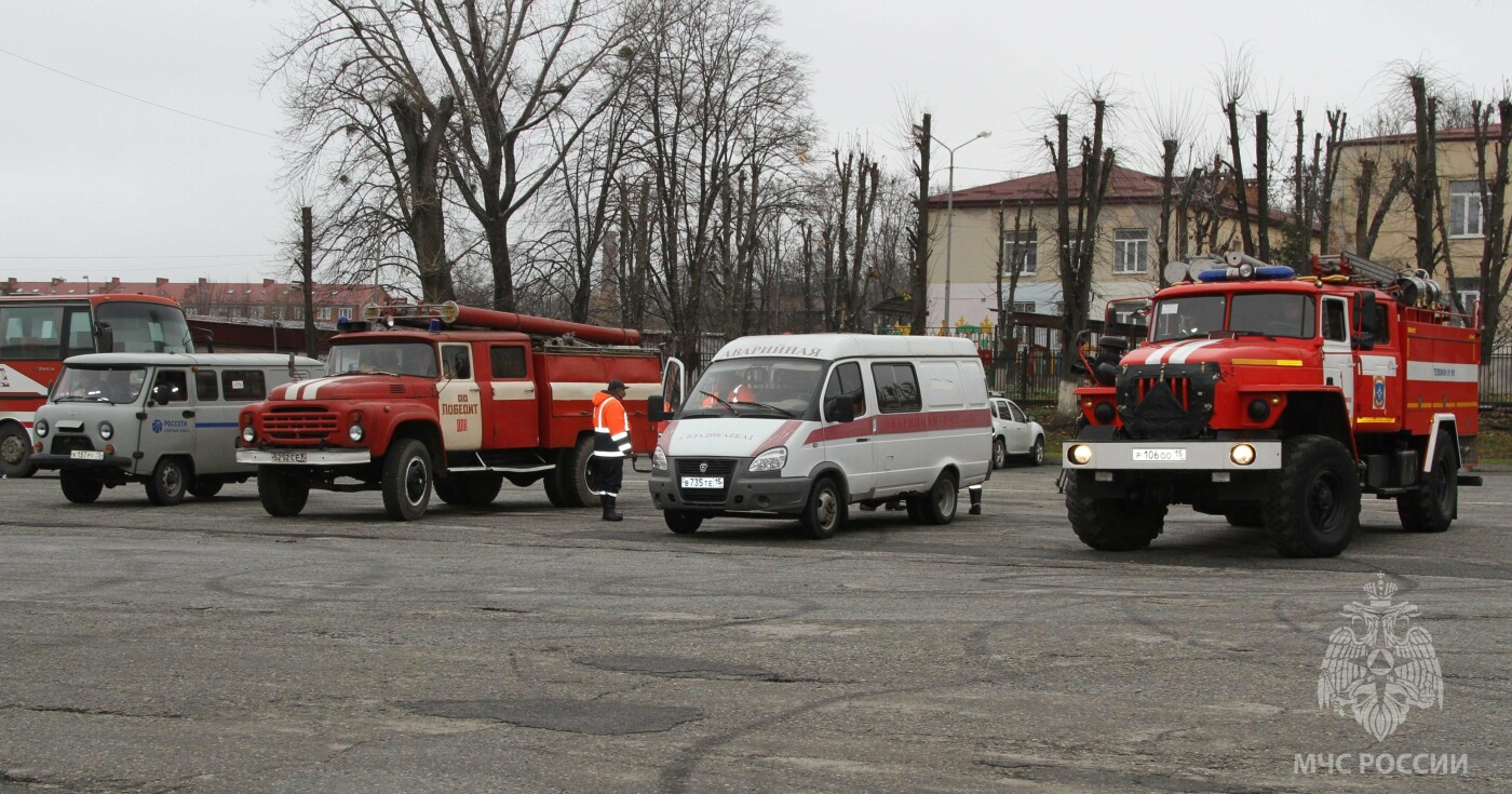 В Северной Осетии прошли пожарно-тактические учения на базе Дворца спорта «Манеж»